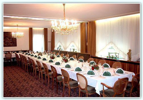 Hotel Goldinger Landstuhl Restoran gambar